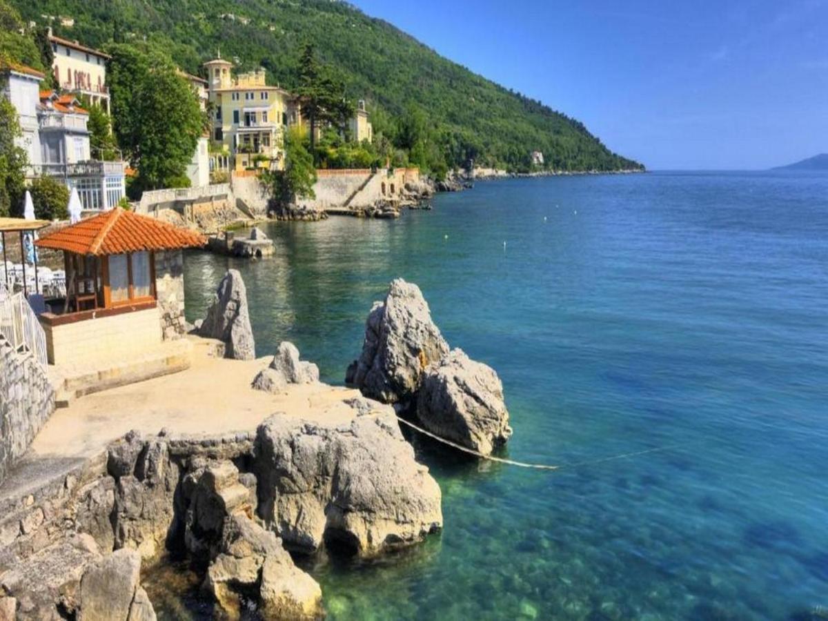 Apartment Marina With Sea View Lovran Exterior photo